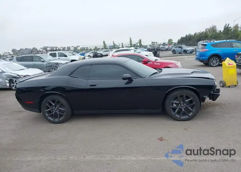 2023 Dodge Challenger Sxt z USA, uszkodzony, nr VIN 2C3CDZAG0PH507718